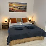 Suntowers119 *